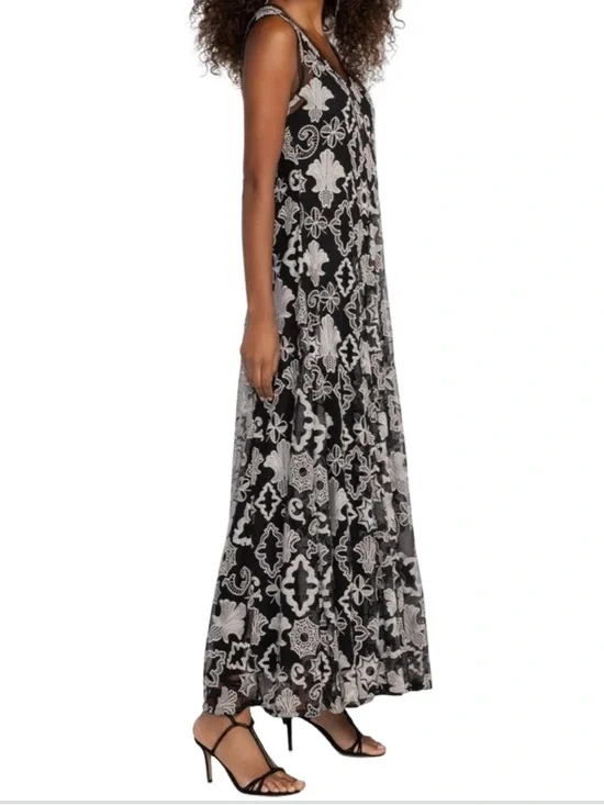 Johnny Was Mazzy Bias Dress, an elegant A-line maxi designed for flared, size S - Picture 3 of 16